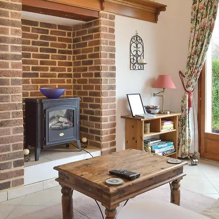 Casa vacanze Stunning In With 1 Bedrooms And Wifi